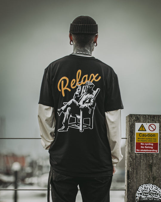 Relax T-shirt – Dark As Day Apparel